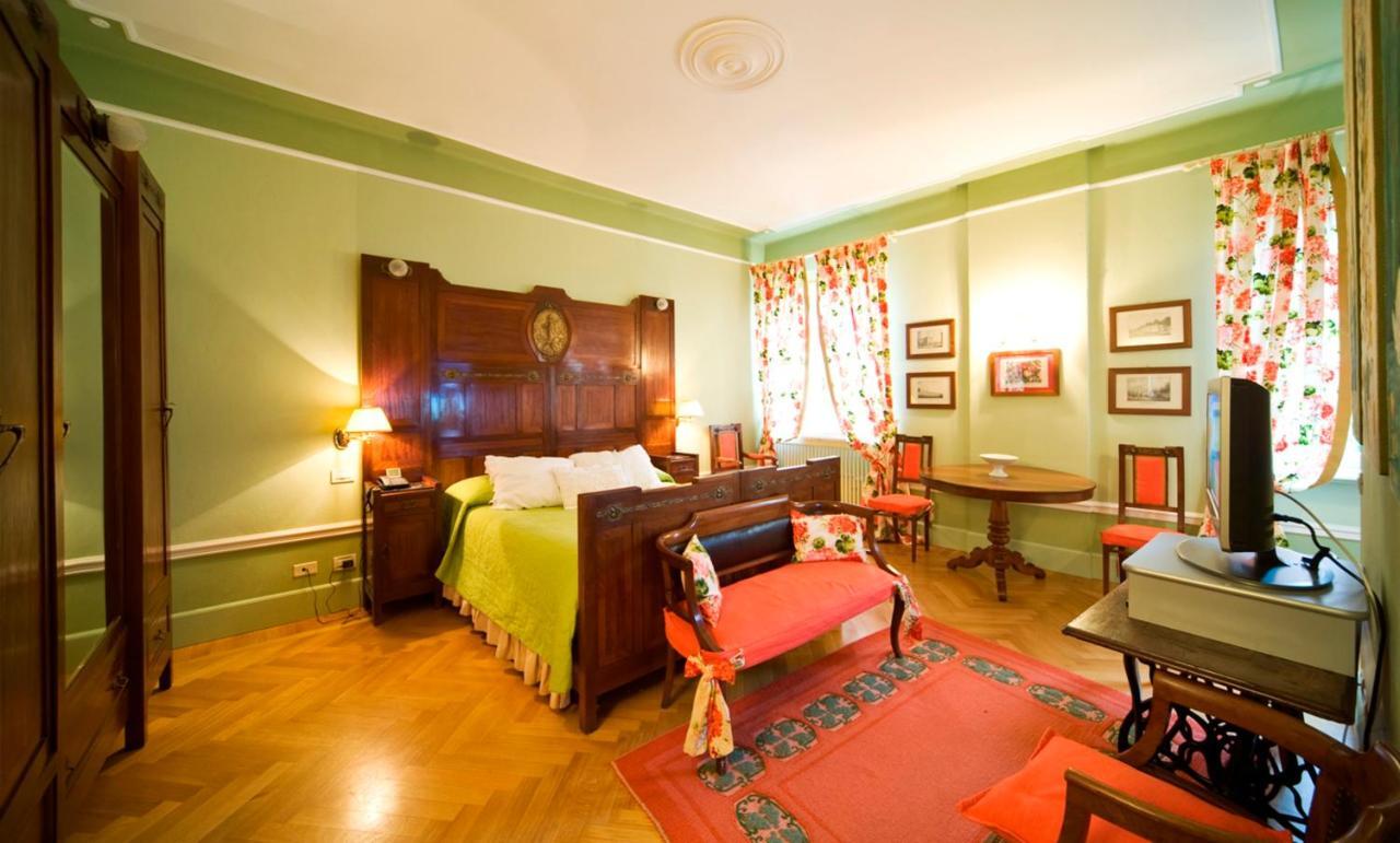 Palazzo Dalla Rosa Prati Parma Room photo